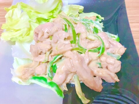 鶏むね肉とピーマンのごまマヨ炒め